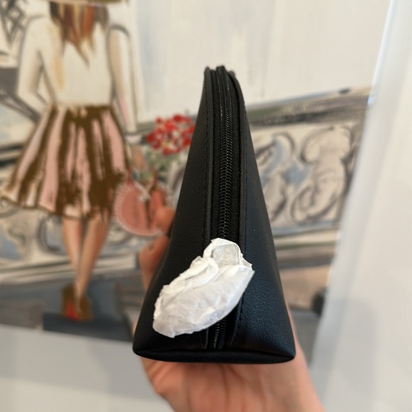 Givenchy beauty bag - Picture 3 of 6